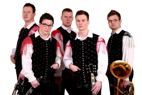Das Ansambel Amadeus bei der Oberkrainer Gala 2016